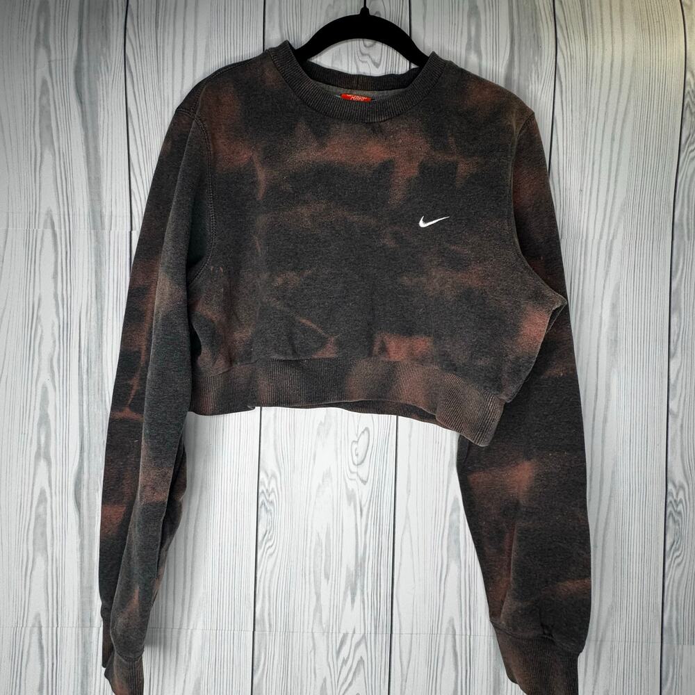 Vintage Cropped Nike Crew Neck Sweatshirt 90s Bleach Dyed Small